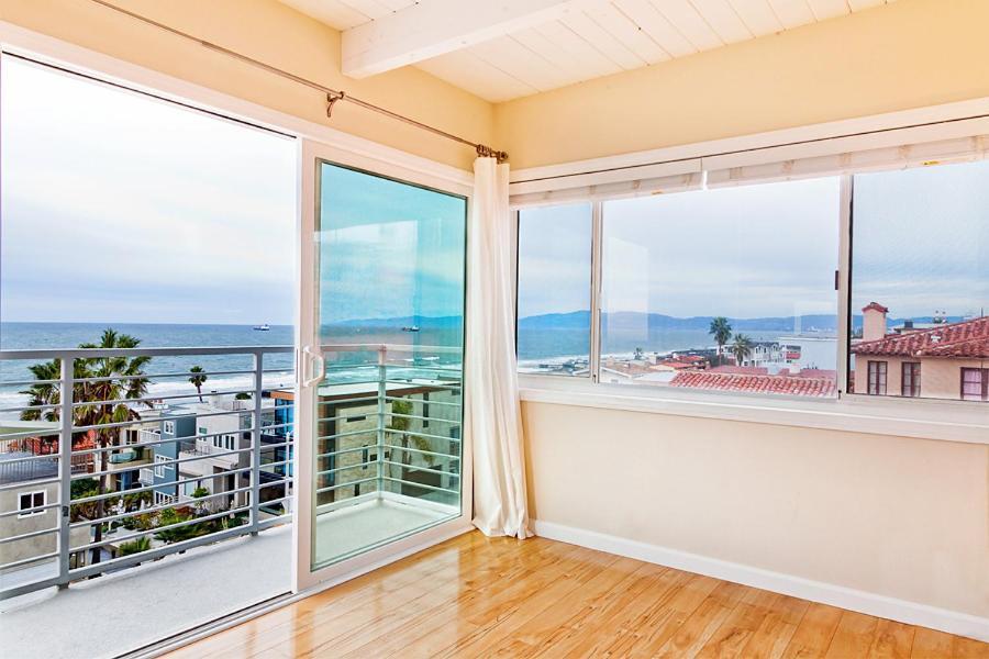 Beautiful Views - Sand Section Of Manhattan Beach 2 Bed/2 Bath Exterior photo